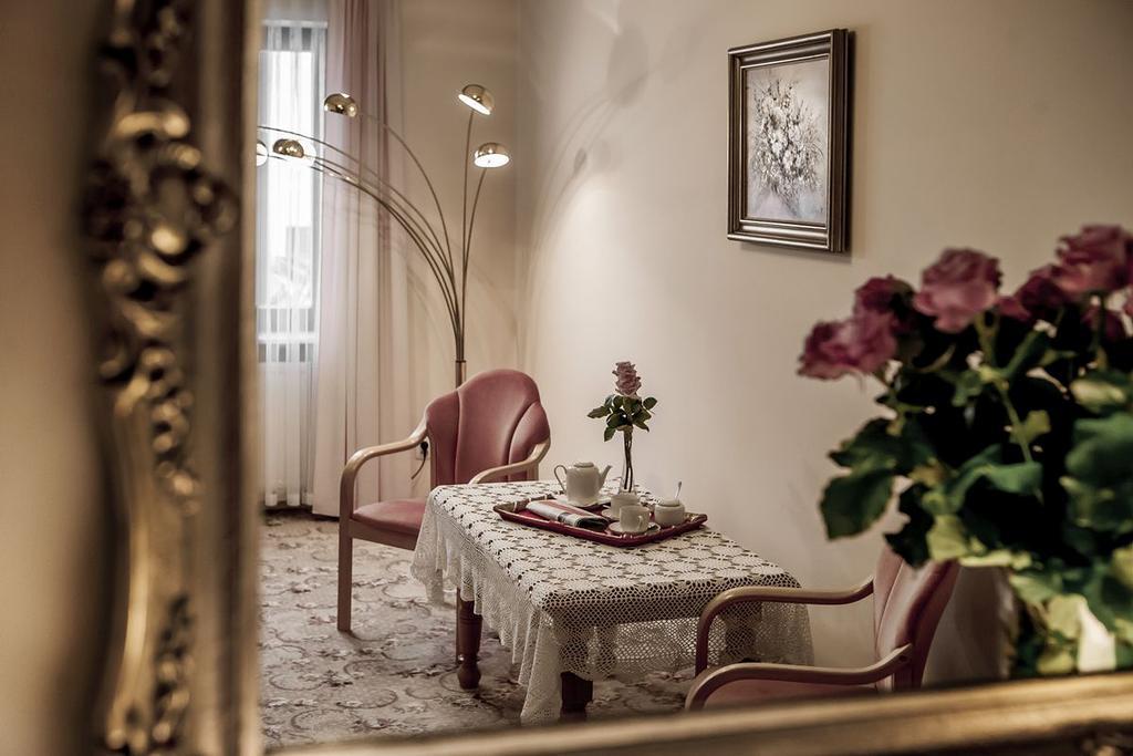 스바르체데즈 Palazzo Adler B&B 외부 사진